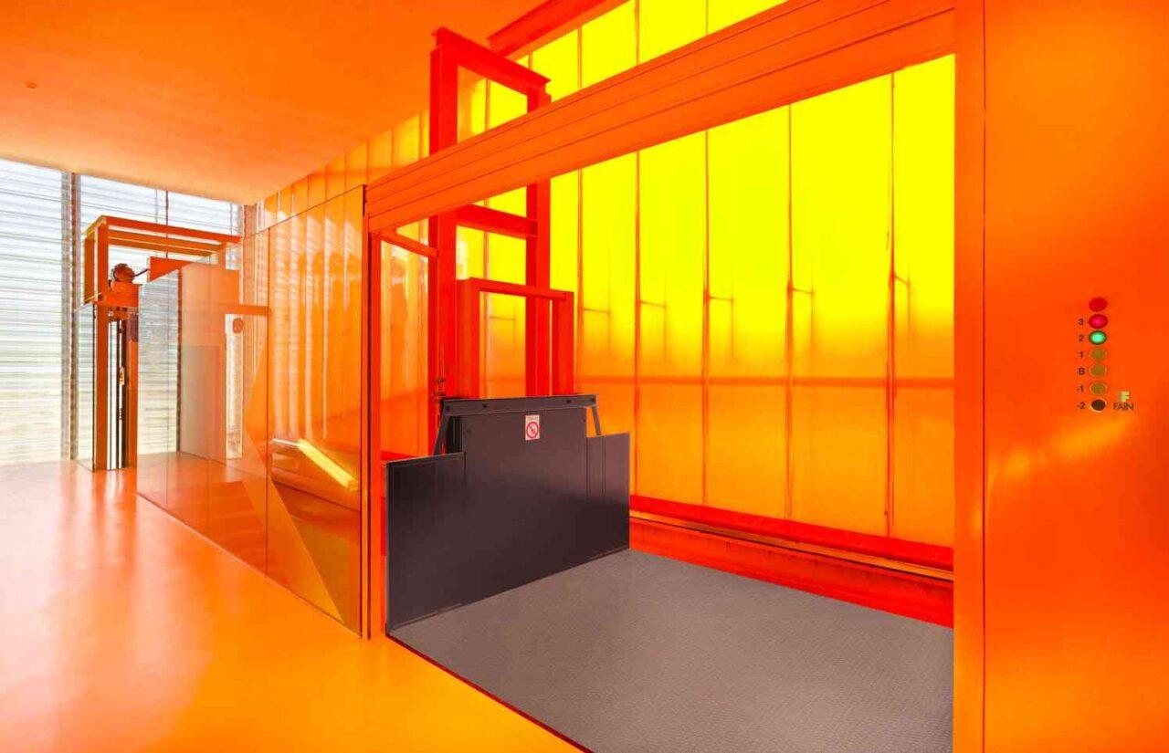 0733-UM-221-e1635938883801