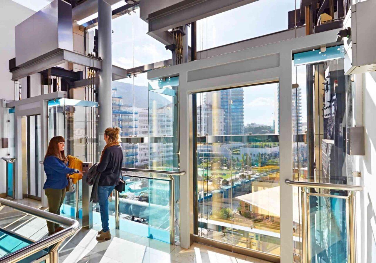 0957-UM-22E-1-1-e1634298601242