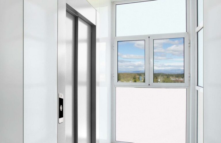 1256-VIENE-DE-LA-0707-scaled-e1635939922517