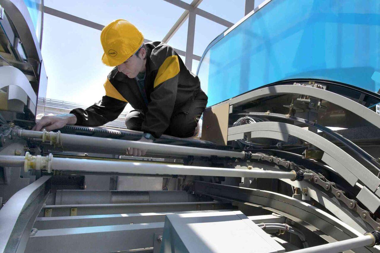 Escalera_01-scaled-e1634208304518