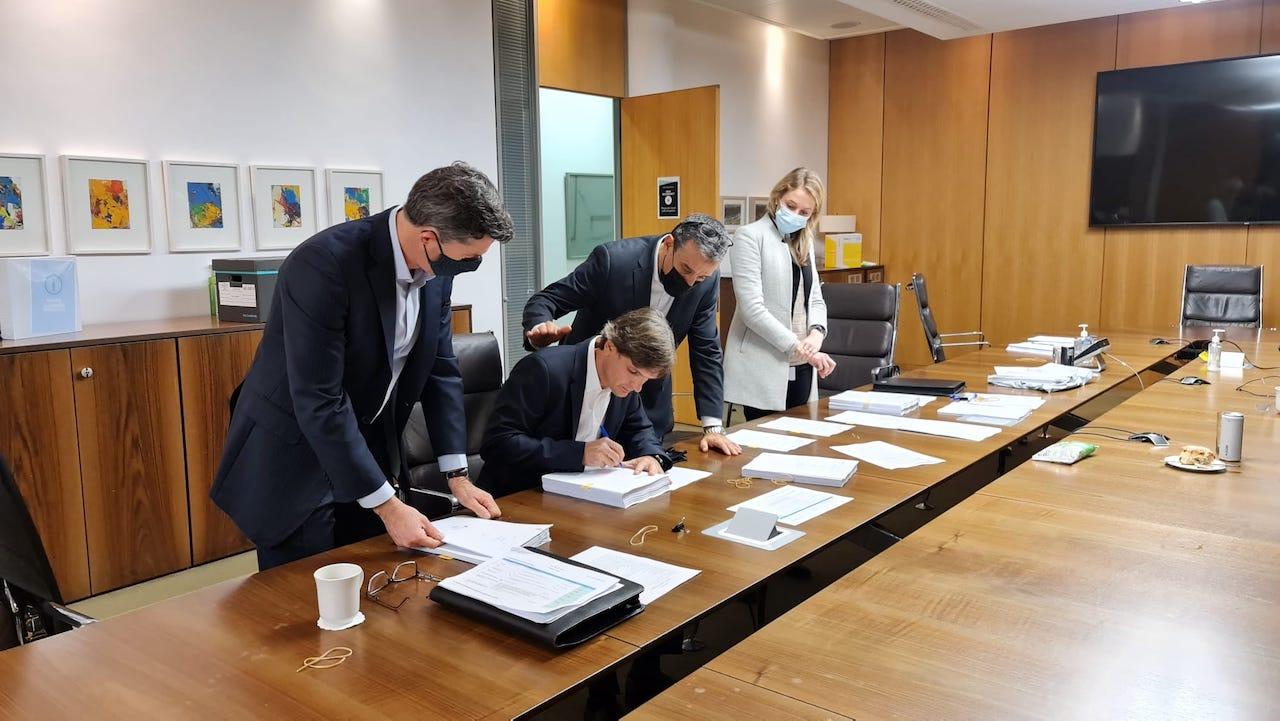 fain-ascensores-arrives-in-ireland